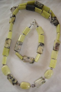 Elegant yellow turquoise and peridot jasper necklace and bracelet by Nico Beads 